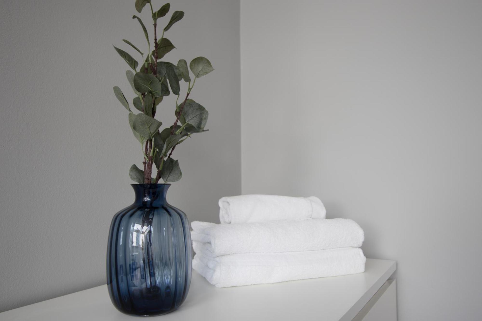 Ferienwohnung Penthouse With Patio & 2 Baths, 10 Min To Duomo Mailand Exterior foto