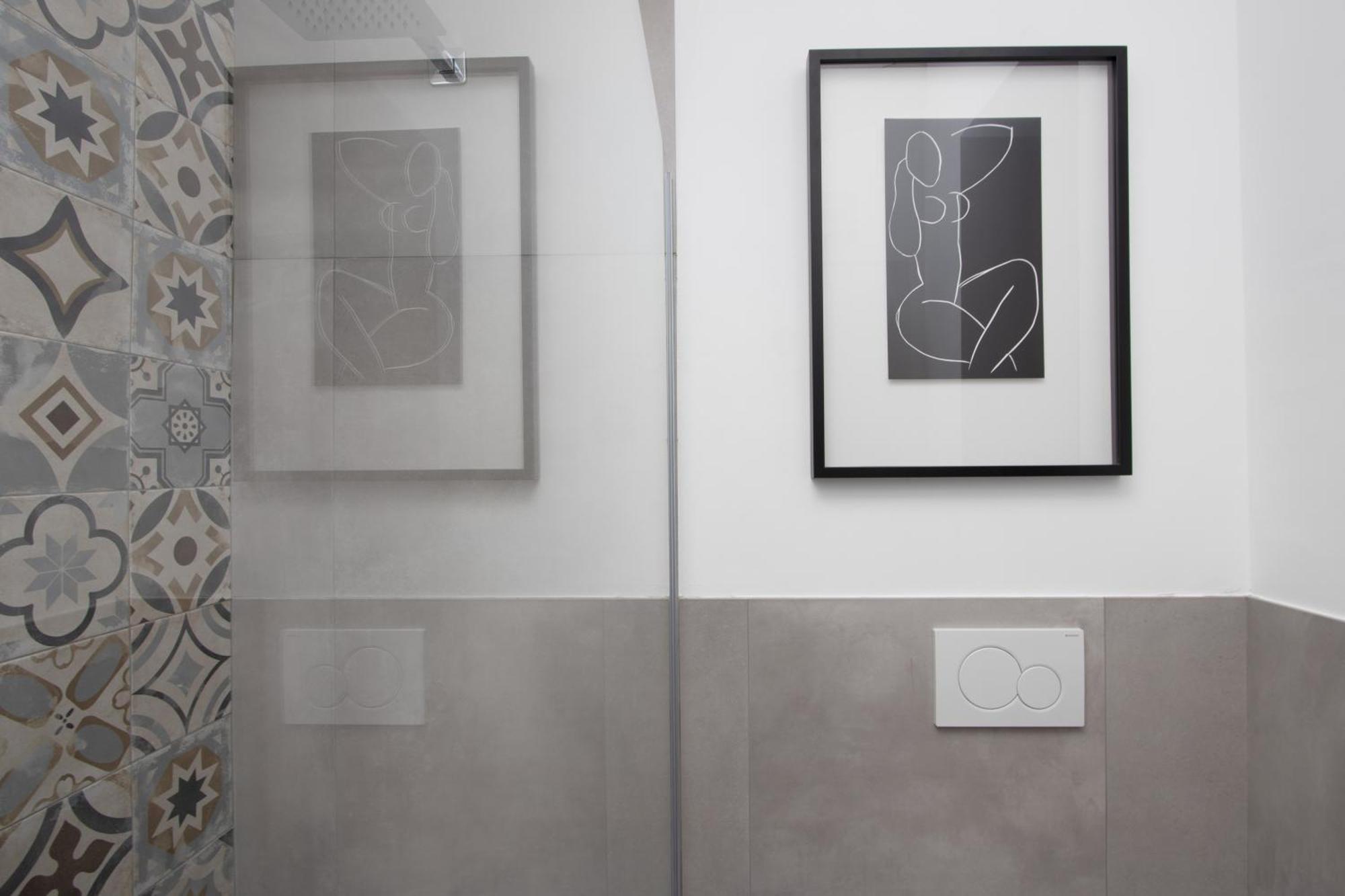 Ferienwohnung Penthouse With Patio & 2 Baths, 10 Min To Duomo Mailand Exterior foto